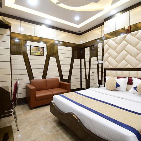 Hotel Margaret, Kolkata Bagian luar foto